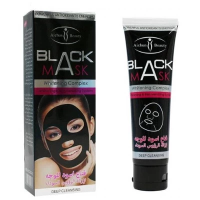 Black mask pour éliminer l'acné, les points noirs